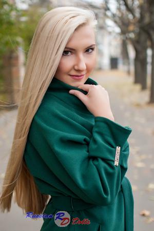 160980 - Alena Age: 23 - Ukraine