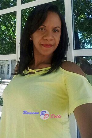 181319 - Doris Age: 44 - Colombia