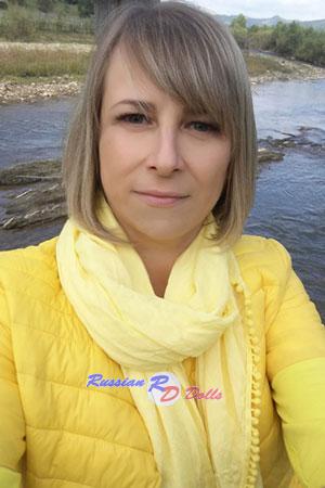 186069 - Elena Age: 51 - Ukraine