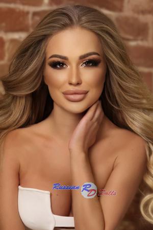 205502 - Leila Age: 26 - Russia