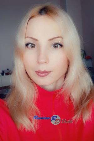 207586 - Yadviga Age: 39 - Russia