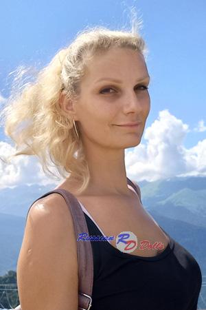 213741 - Anna Age: 38 - Russia