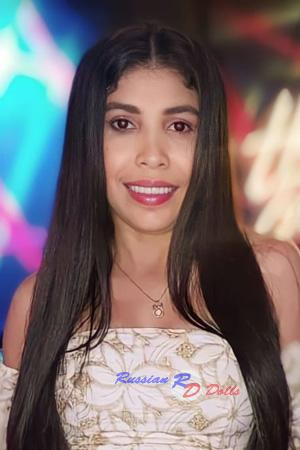 215546 - Beatriz Age: 27 - Colombia