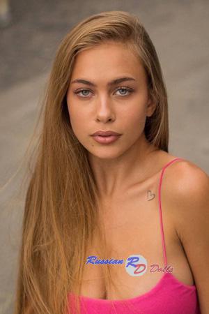222821 - Albina Age: 20 - Ukraine