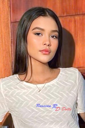 225360 - Livyhen Age: 19 - Colombia