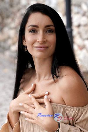 225400 - Elina Age: 30 - Ukraine