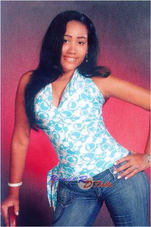 73630 - Itala Age: 27 - Colombia