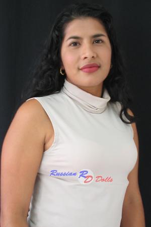 73918 - Luz Estella Age: 30 - Colombia
