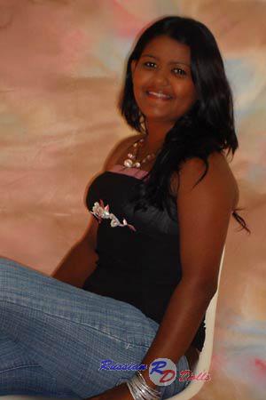 84735 - Karen Age: 32 - Colombia