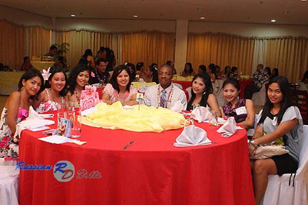 women-of-philippines-062