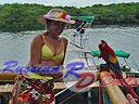 cartagena-women-boat-1104-10